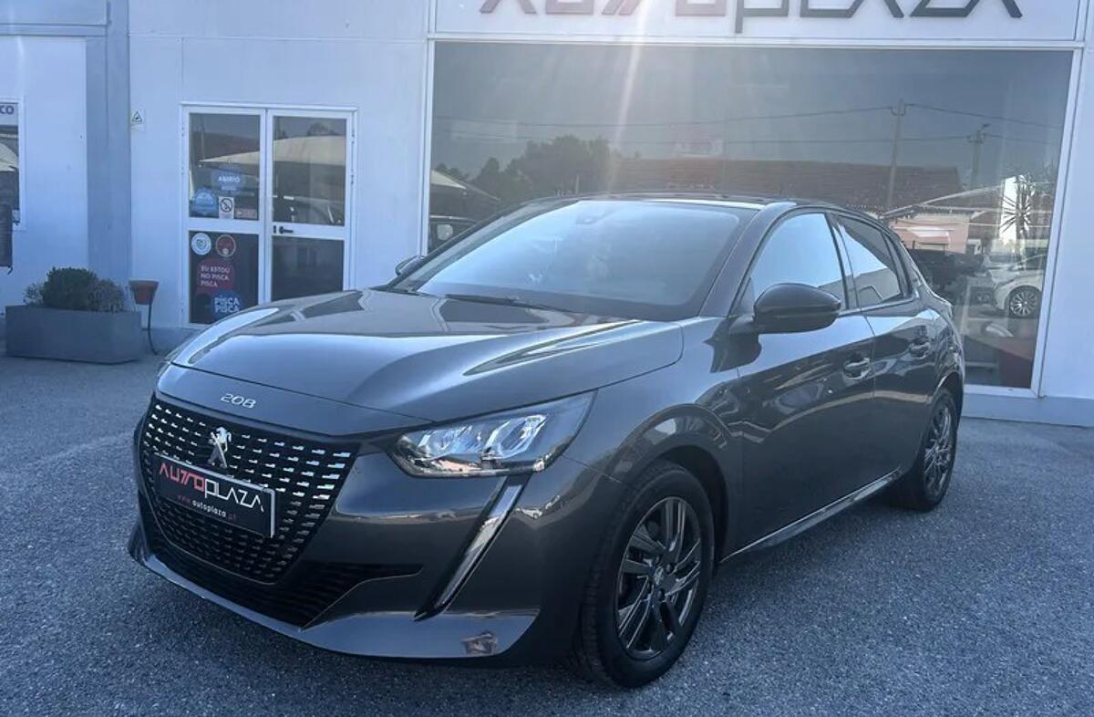PEUGEOT 208 1.2 PureTech GT EAT8