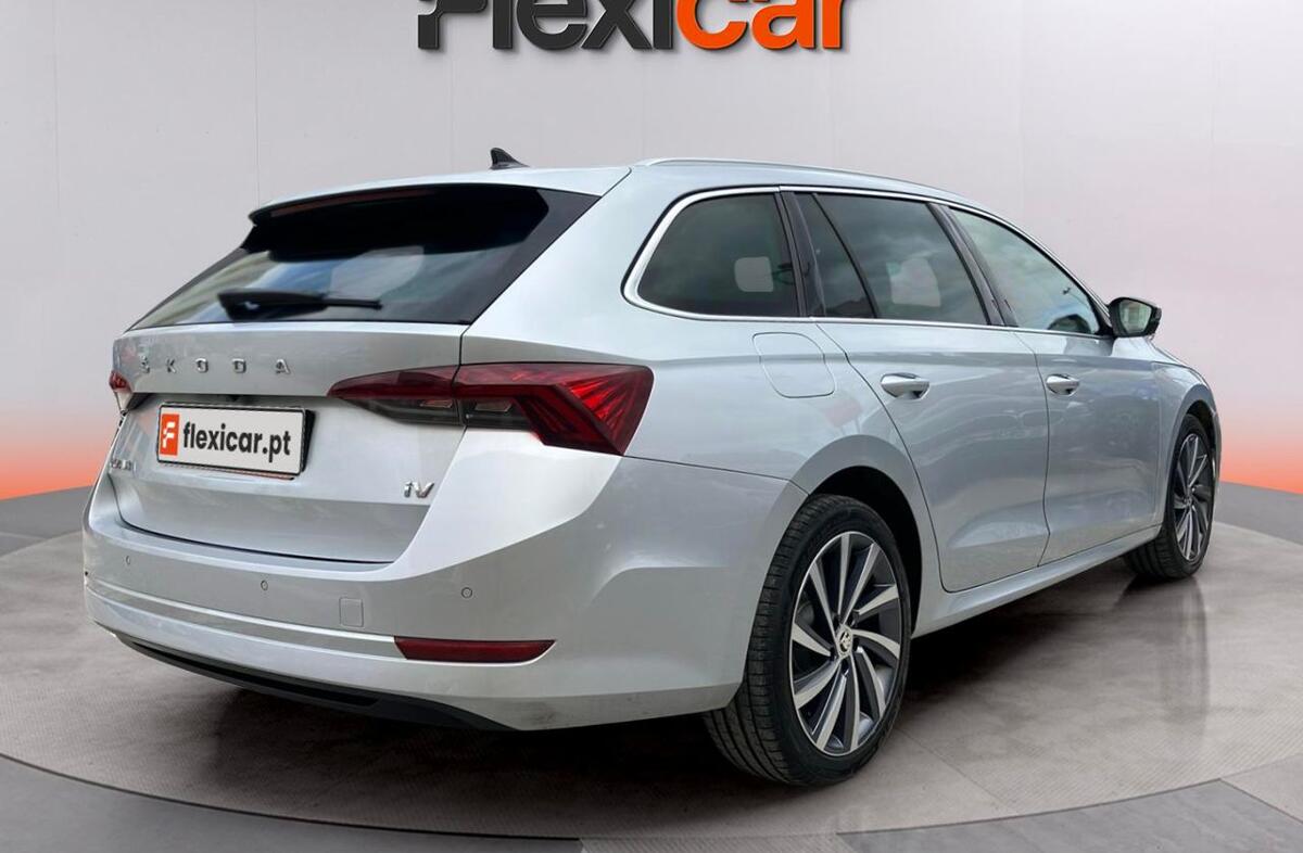 SKODA Octavia 1.4 TSI iV Style DSG