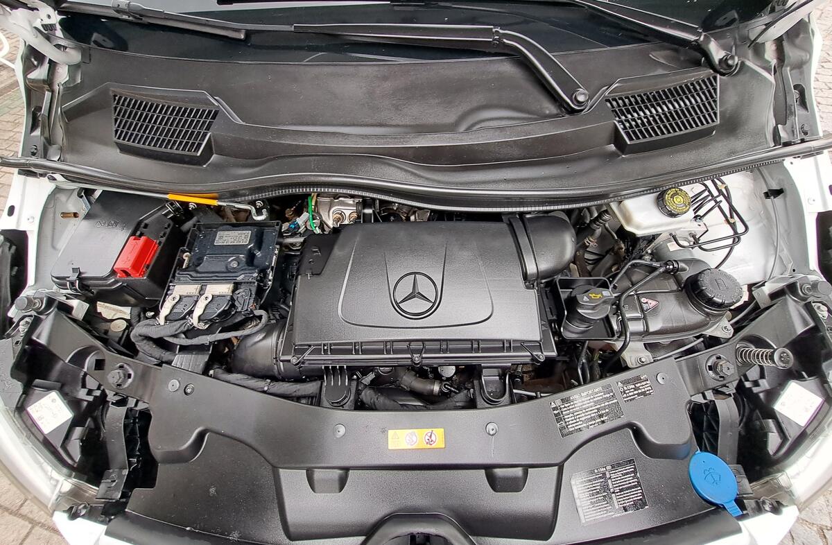 MERCEDES Vito 110 CDi/32