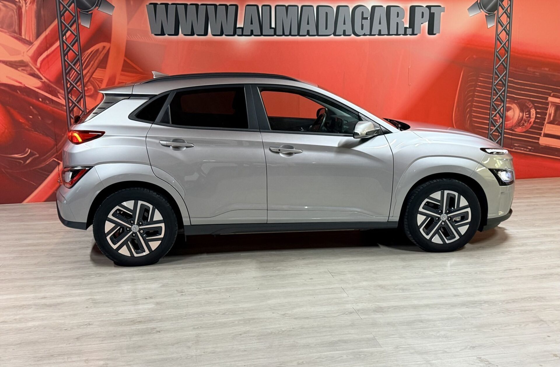 HYUNDAI Kauai EV 64 kWh Premium