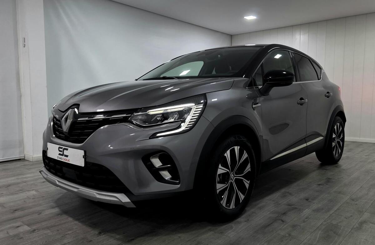 RENAULT Captur 1.6 E-Tech Full Hybrid Techno