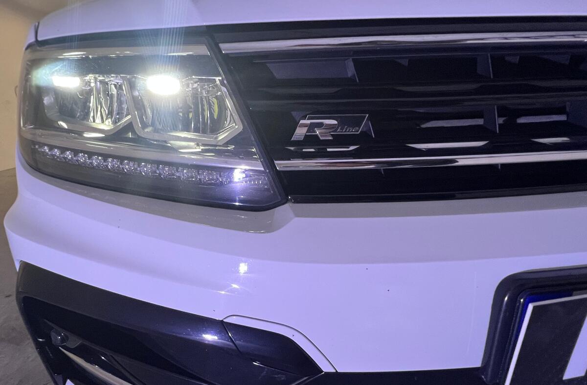 VOLKSWAGEN Tiguan 2.0 TDI R-Line DSG 4Motion