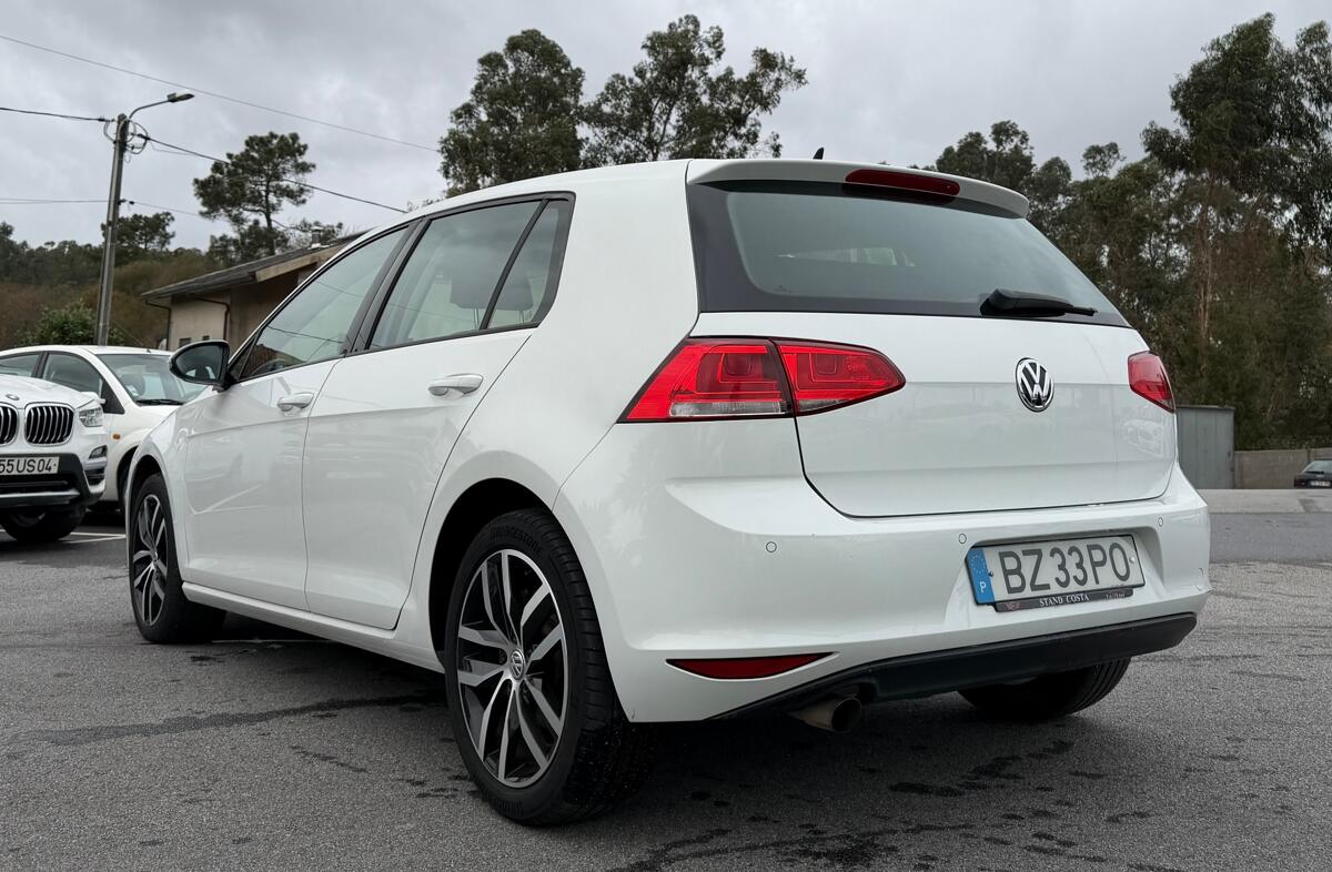 VOLKSWAGEN Golf 1.6 TDi Trendline