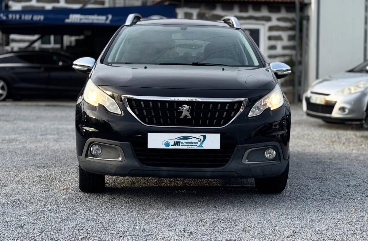 PEUGEOT 2008 1.2 PureTech Active