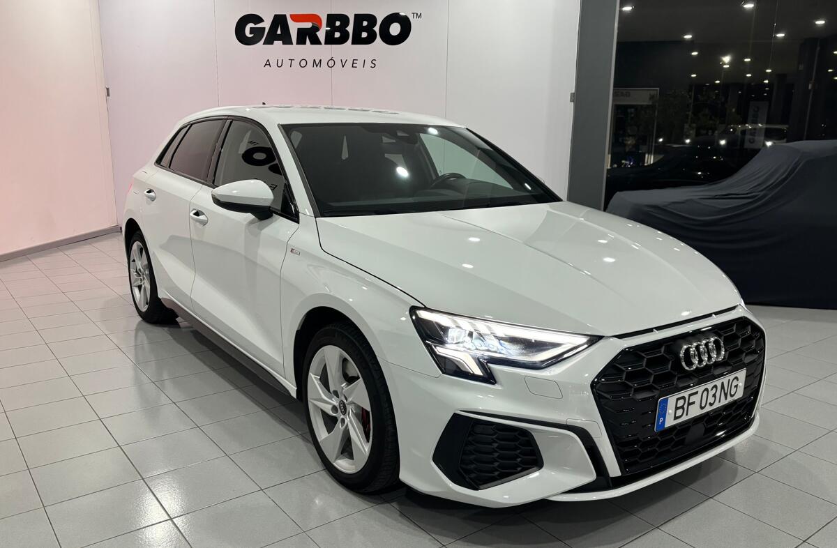 AUDI A3 SB 45 TFSIe S line