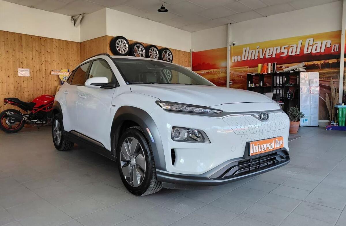 HYUNDAI Kauai EV 64 kWh Premium