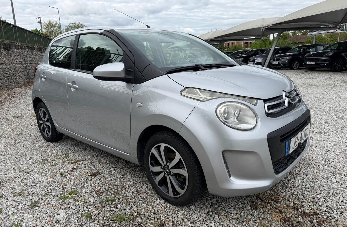 CITROEN C1 1.0 VTi Shine