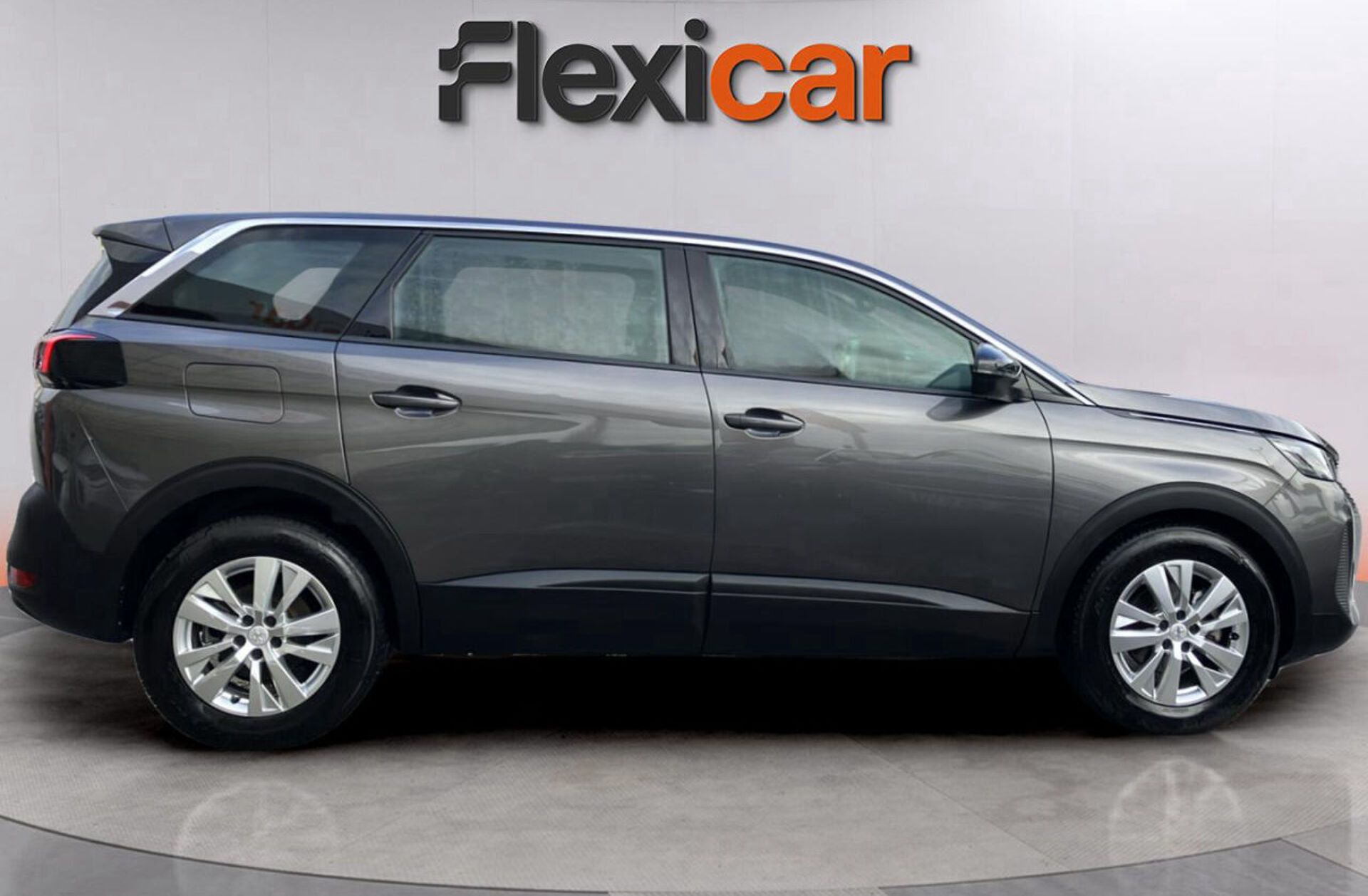 PEUGEOT 5008 1.2 PureTech Active Pack