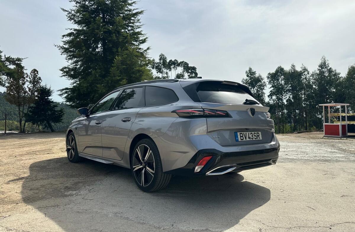 PEUGEOT 308 SW 1.2 PureTech GT EAT8