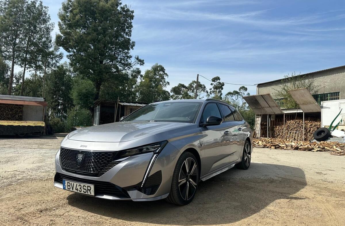 PEUGEOT 308 SW 1.2 PureTech GT EAT8