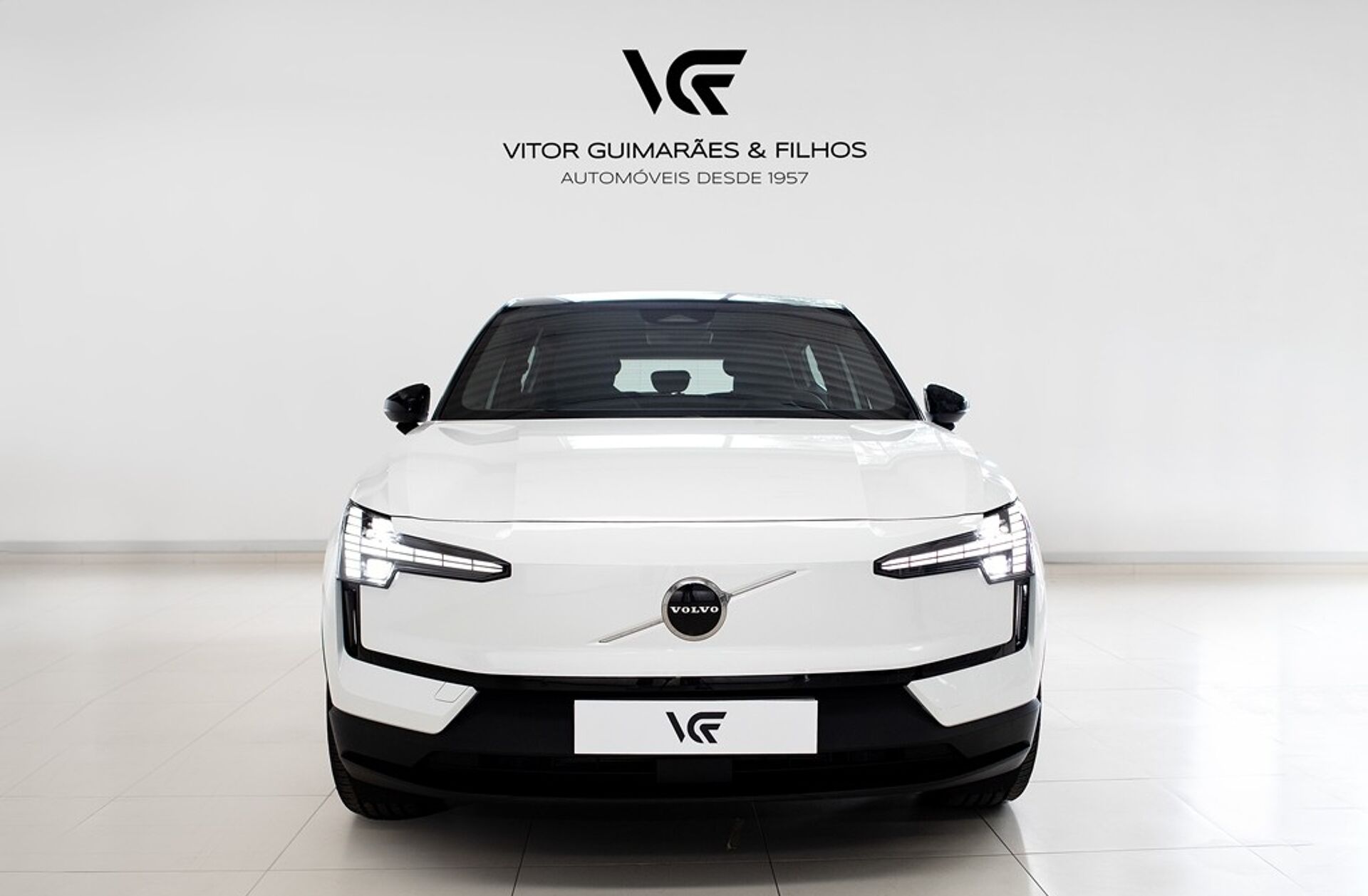 VOLVO EX30 69 kWh Single Motor Extended Range Plus