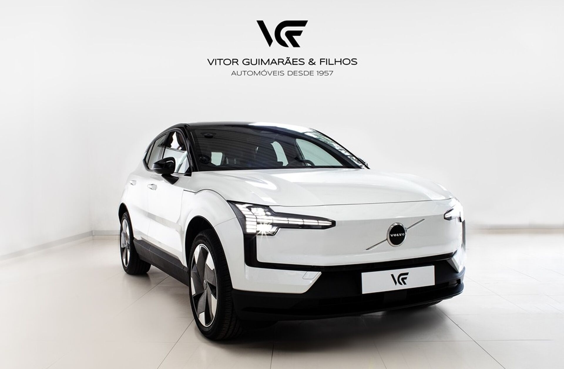 VOLVO EX30 69 kWh Single Motor Extended Range Plus