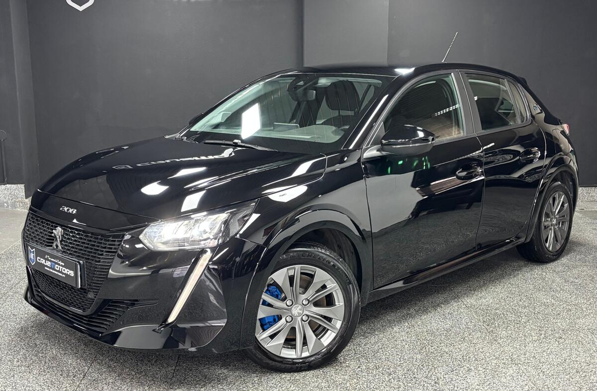 PEUGEOT 208 e- 51 kWh GT