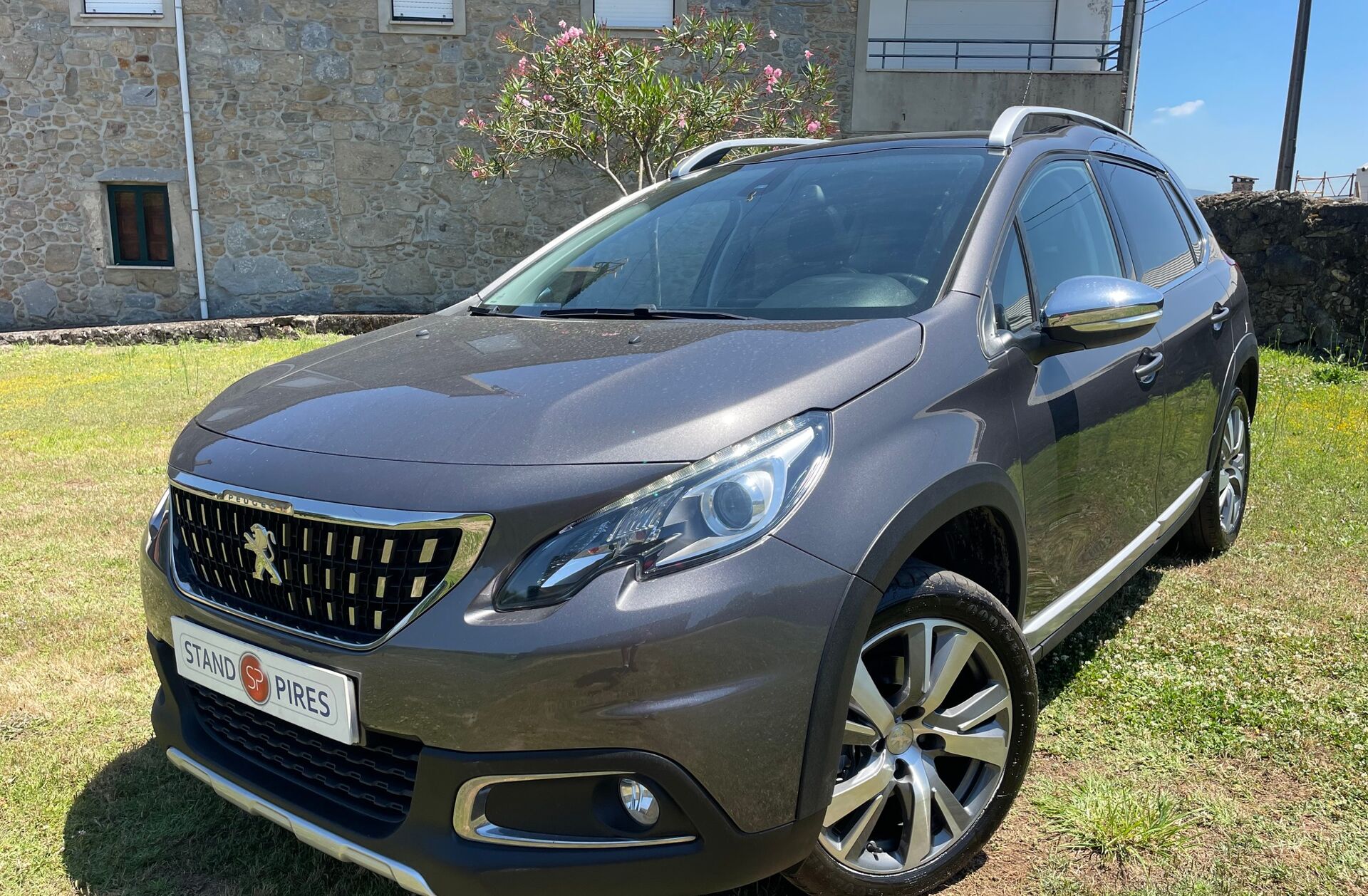 PEUGEOT 2008 1.2 PureTech Allure