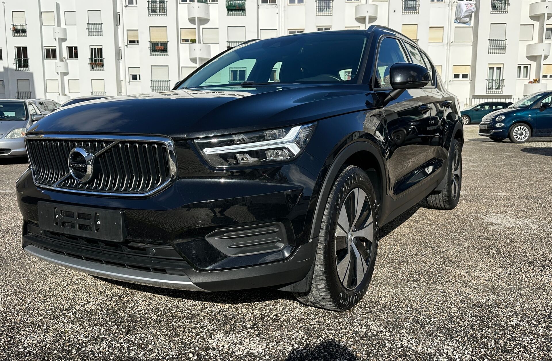 VOLVO XC40 1.5 T5 PHEV Momentum Plus