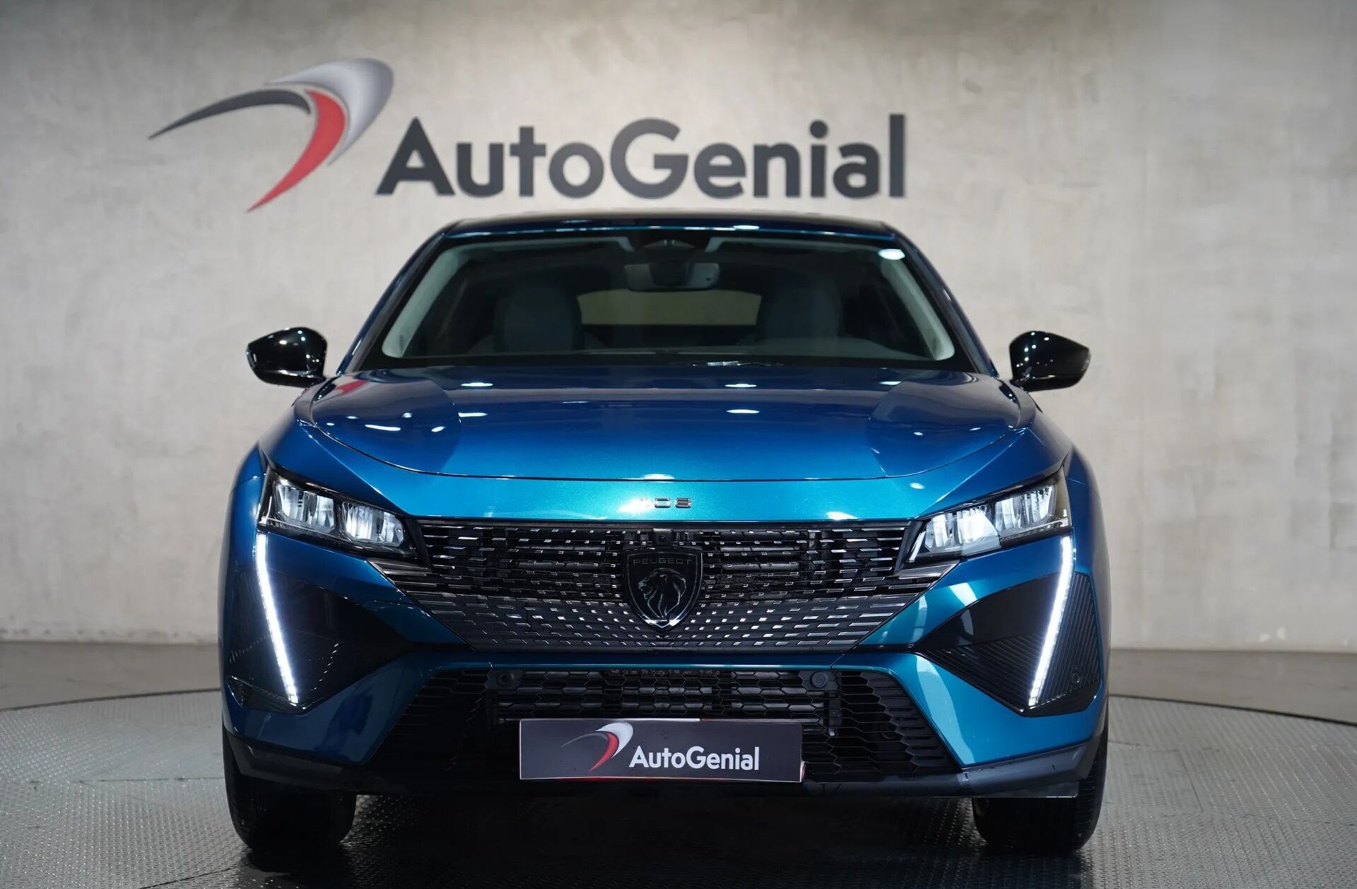 PEUGEOT 408 1.2 PureTech Allure EAT8