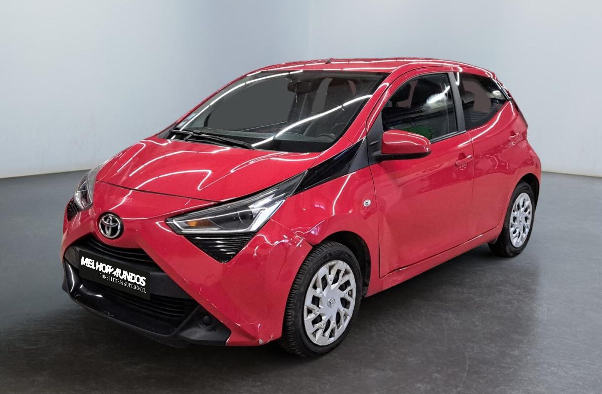 TOYOTA Aygo 1.0 X-Play