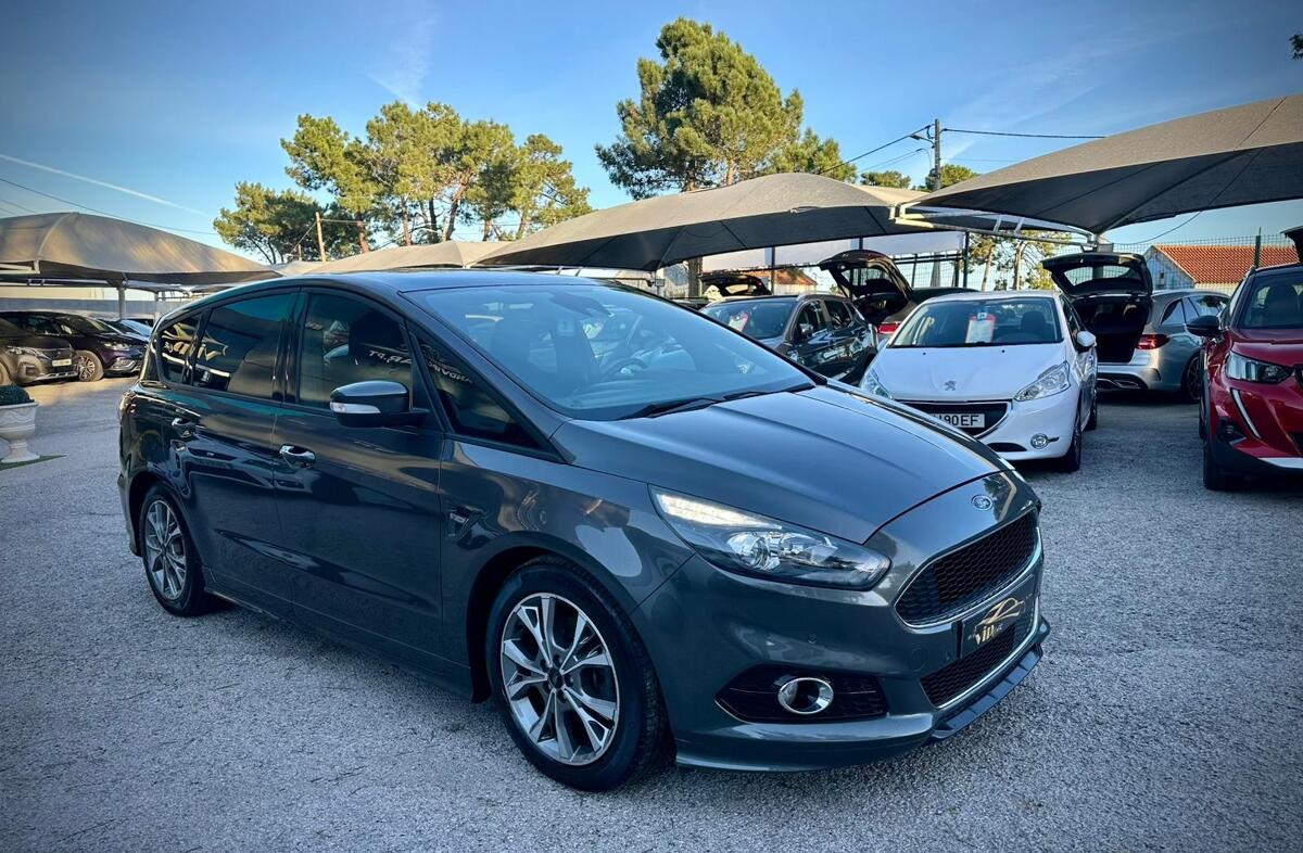 FORD S-MAX 2.0 TDCi ST-Line Powershift