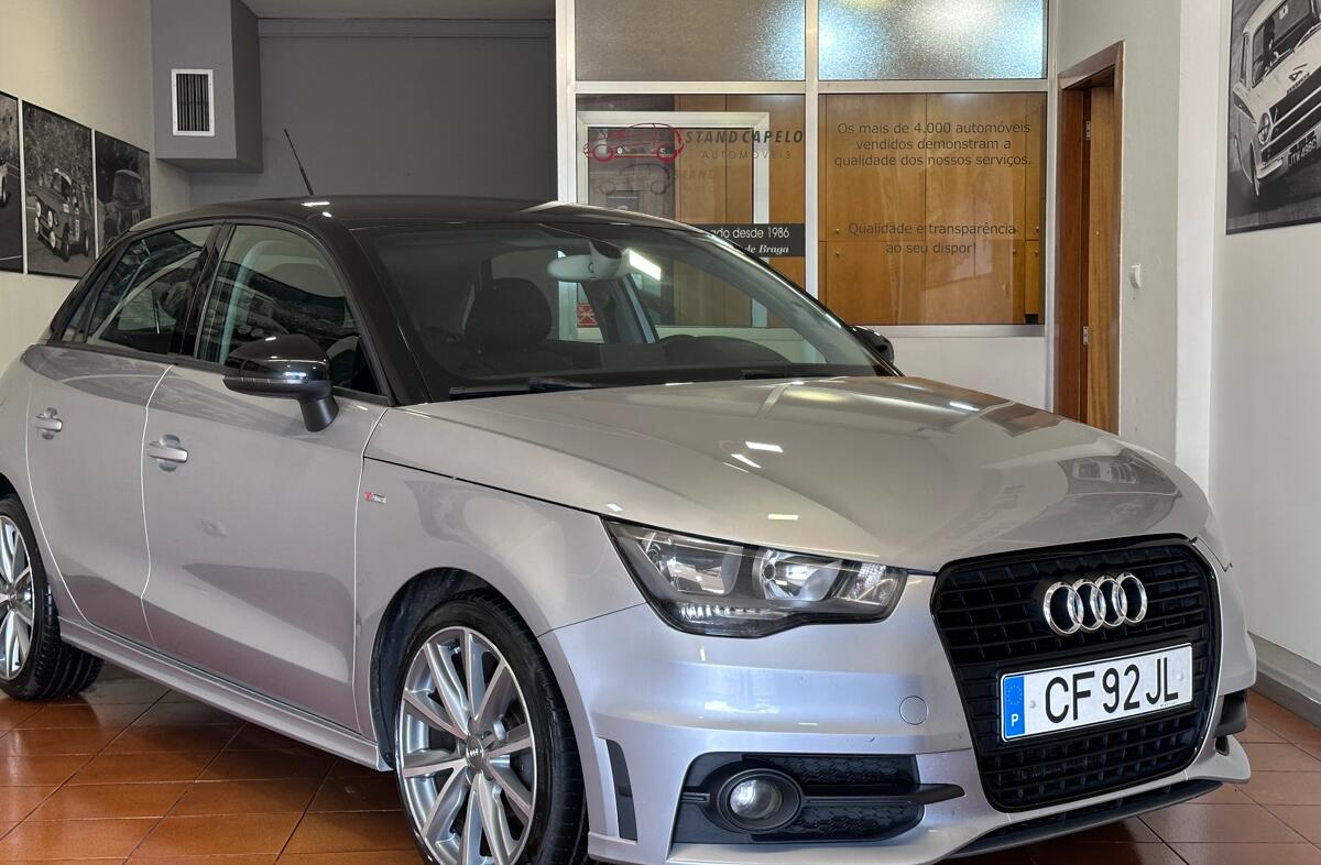 AUDI A1 1.6 TDi S-line