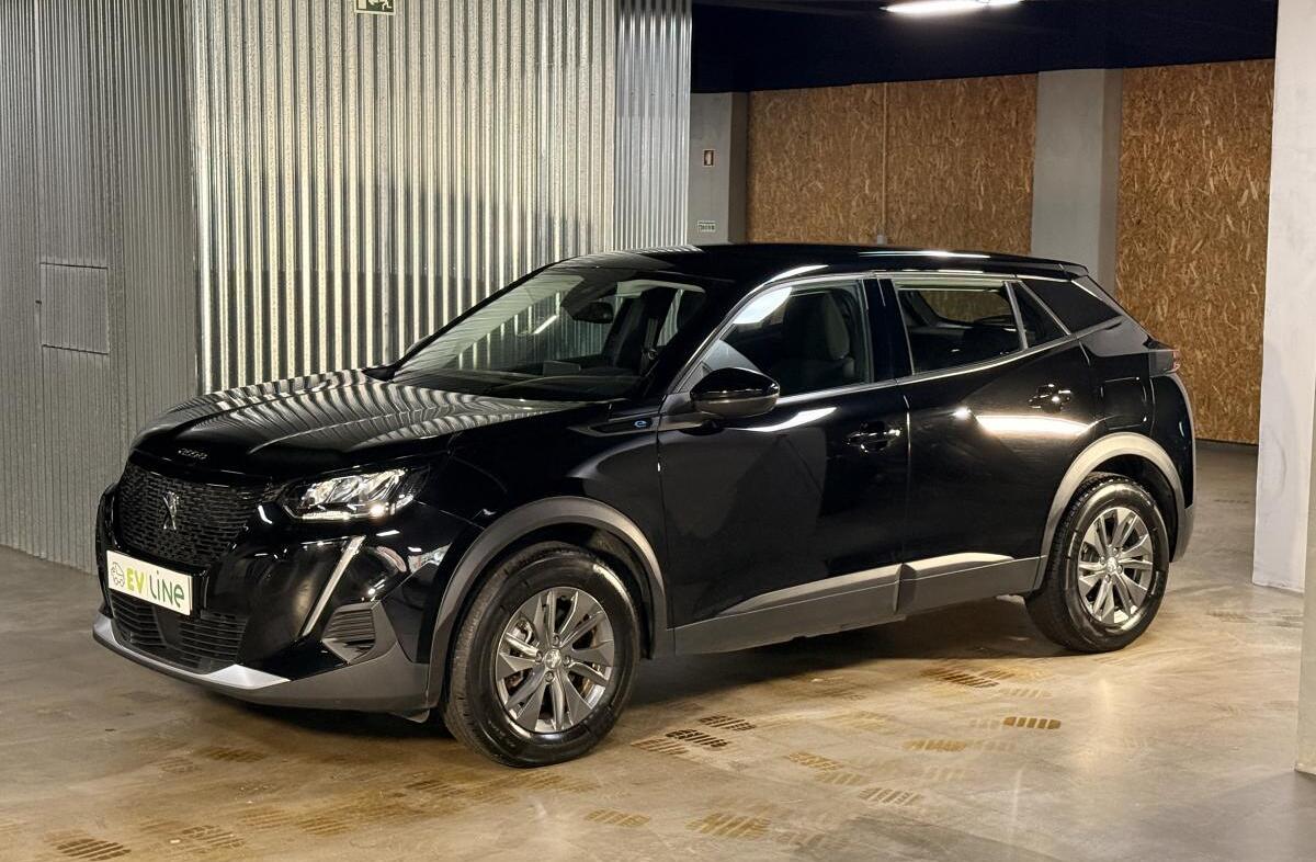 PEUGEOT 2008 e- 50 kWh GT