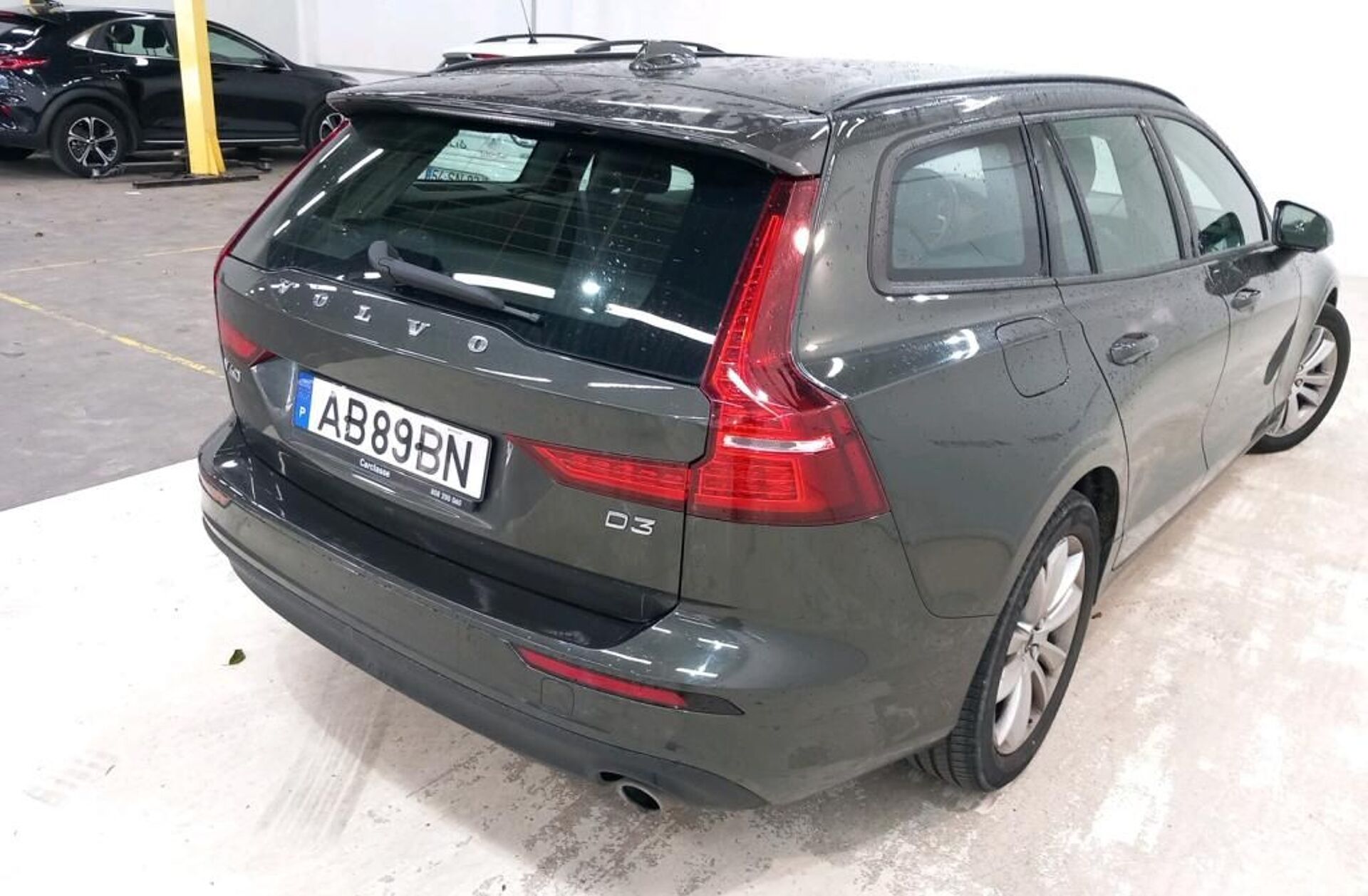 VOLVO V60 2.0 D3 Momentum