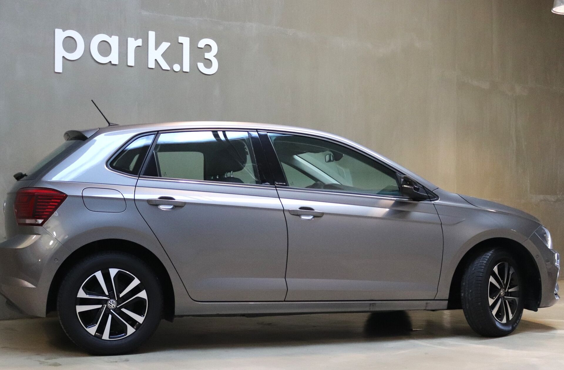 VOLKSWAGEN Polo 1.0 Trendline