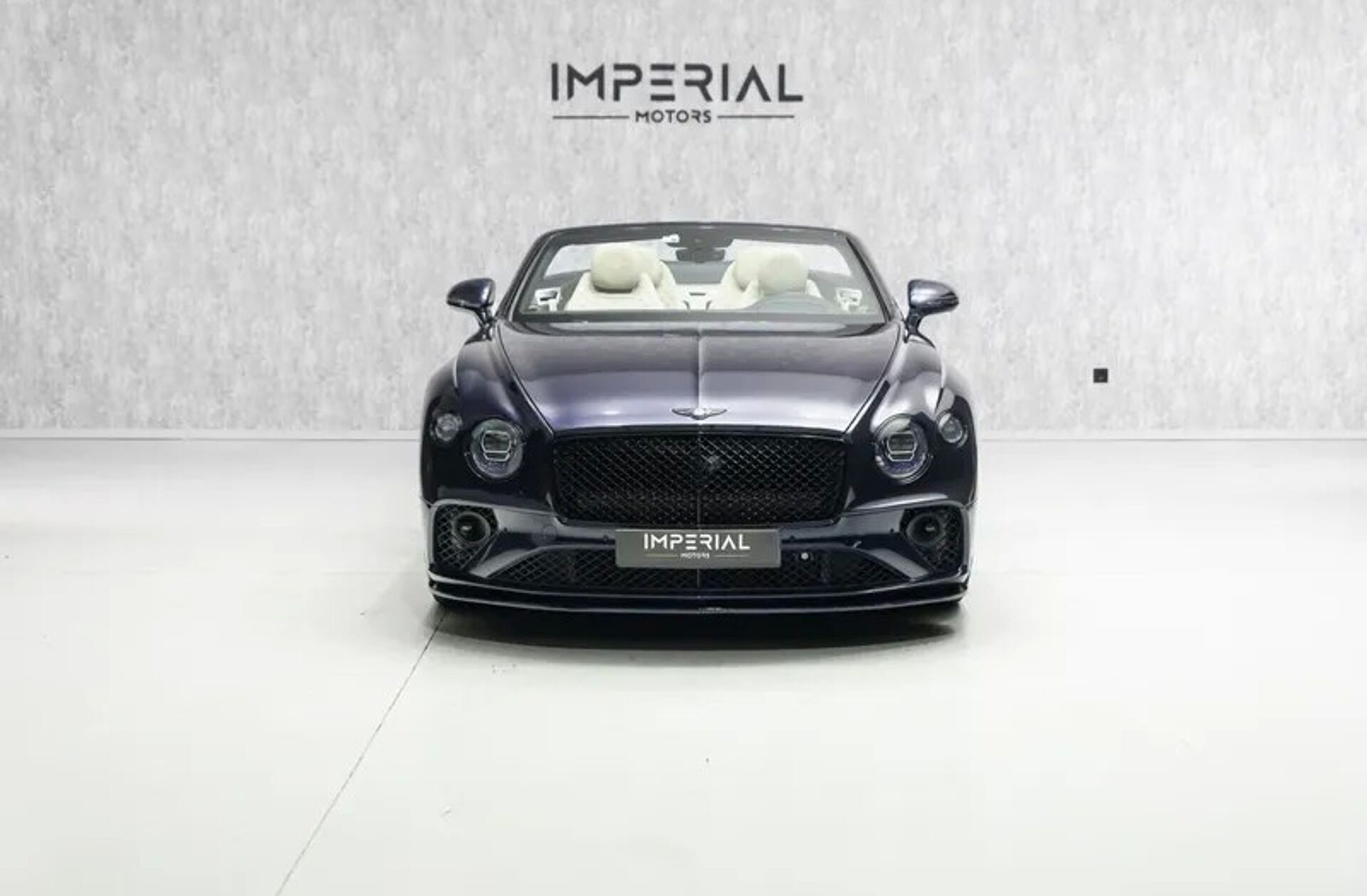 BENTLEY Continental GT V8