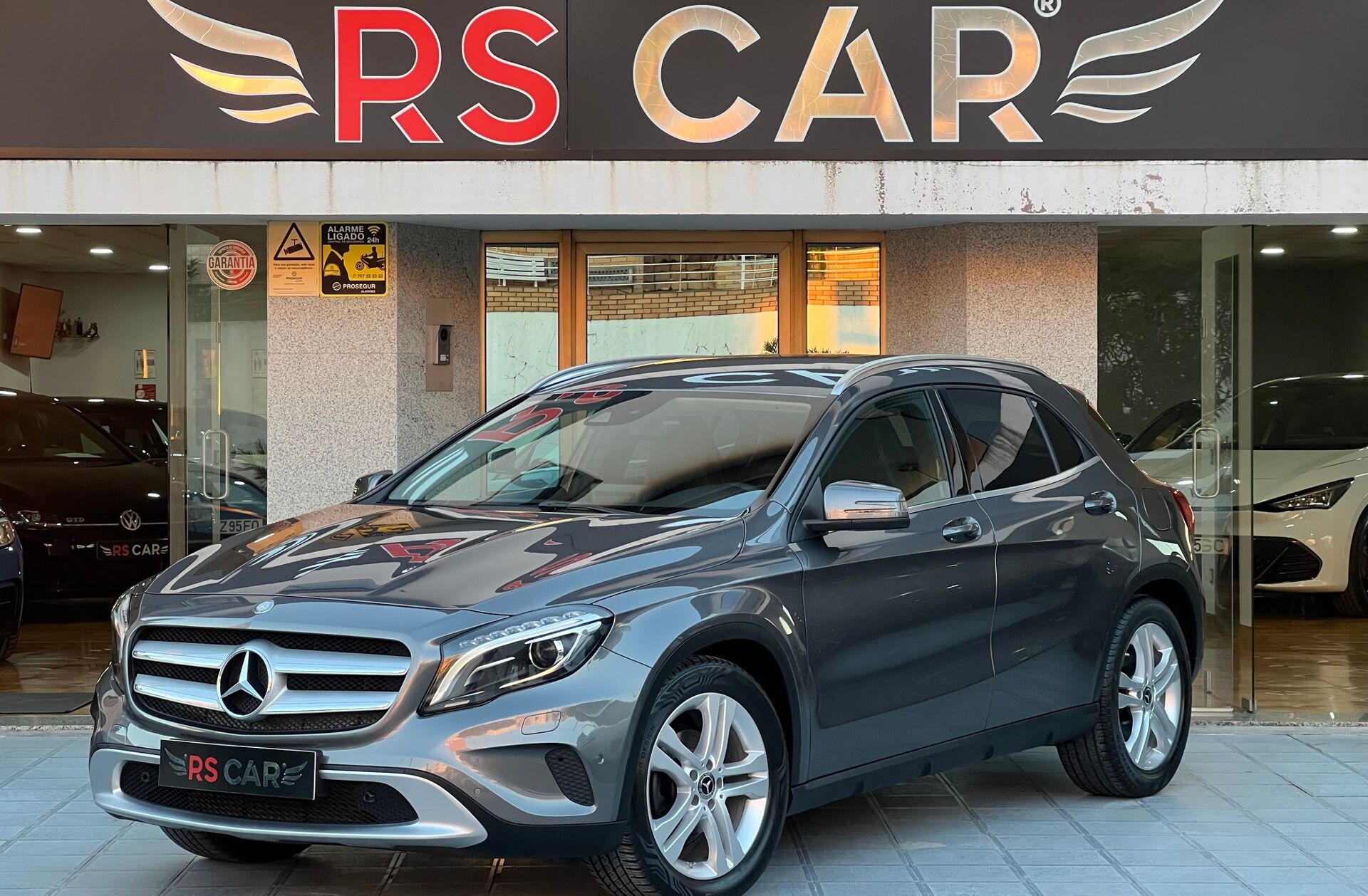 MERCEDES Classe GLA GLA 220 CDi Urban 4-Matic