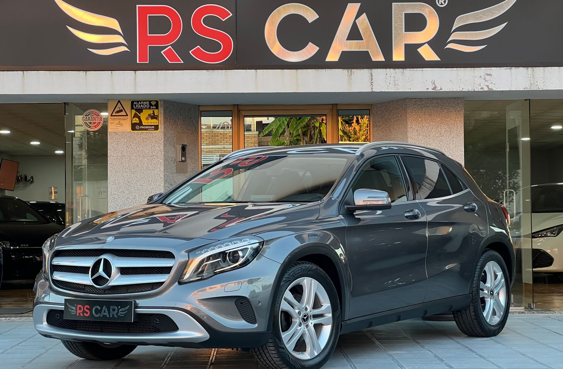 MERCEDES Classe GLA GLA 220 CDi Urban 4-Matic