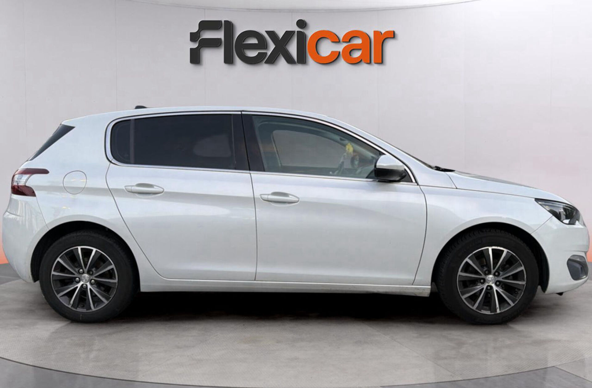 PEUGEOT 308 1.2 PureTech Active