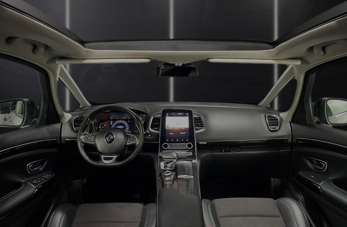 RENAULT Espace 2.0 dCi Initiale Paris 7L EDC