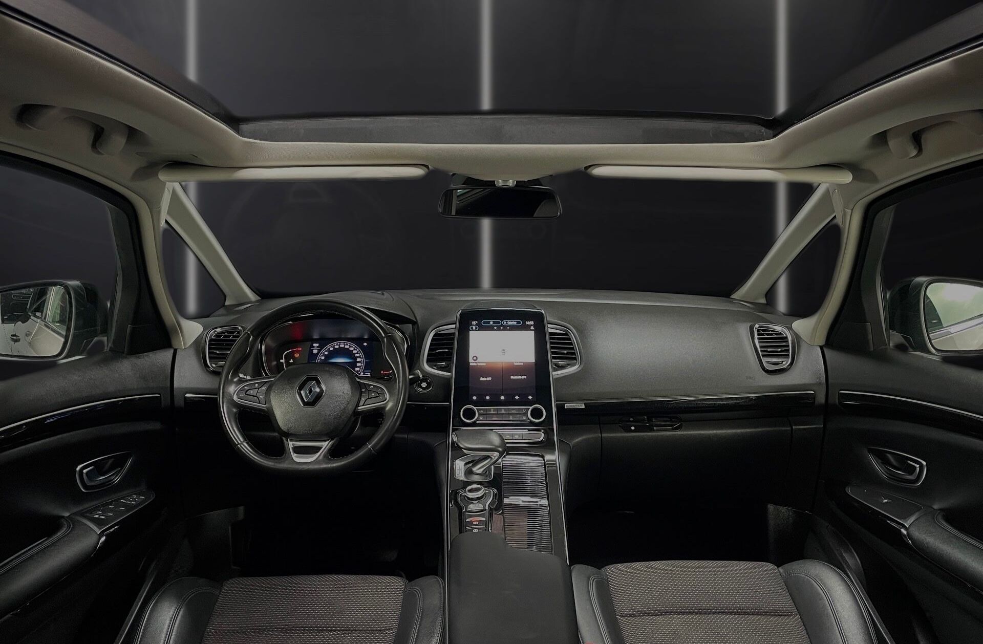 RENAULT Espace 2.0 dCi Initiale Paris 7L EDC