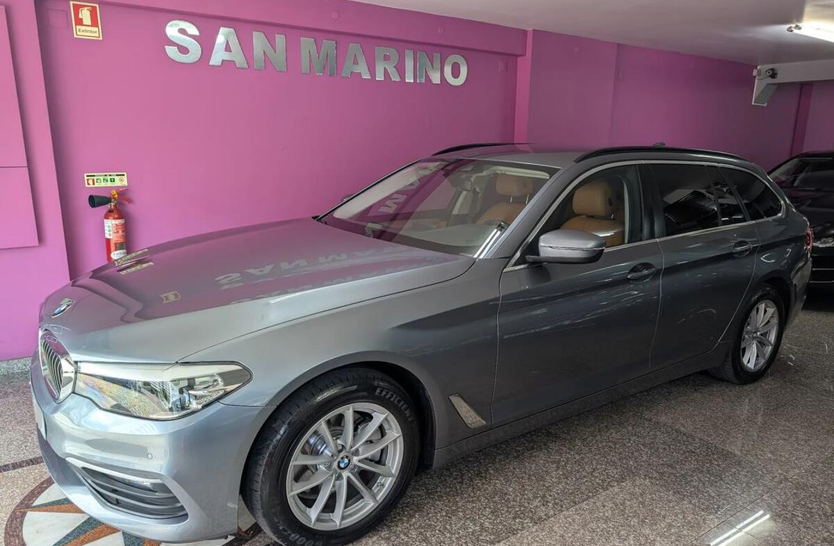 BMW Serie-5 518 d Line Luxury Auto