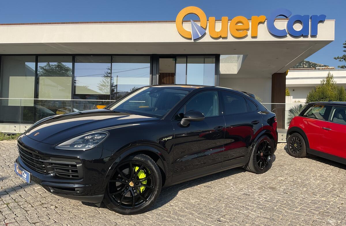 PORSCHE Cayenne E-Hybrid