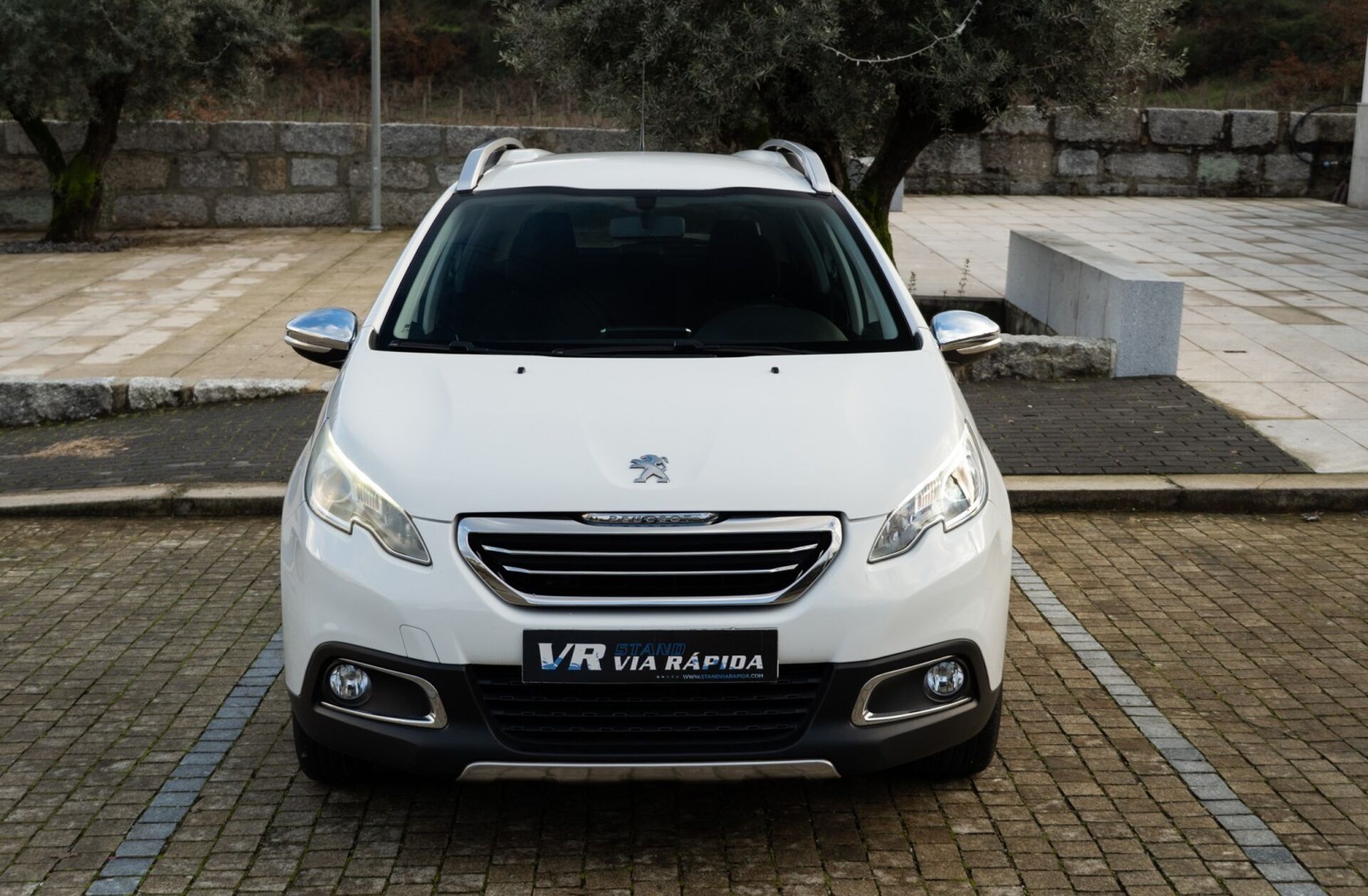 PEUGEOT 2008 1.6 BlueHDi Style