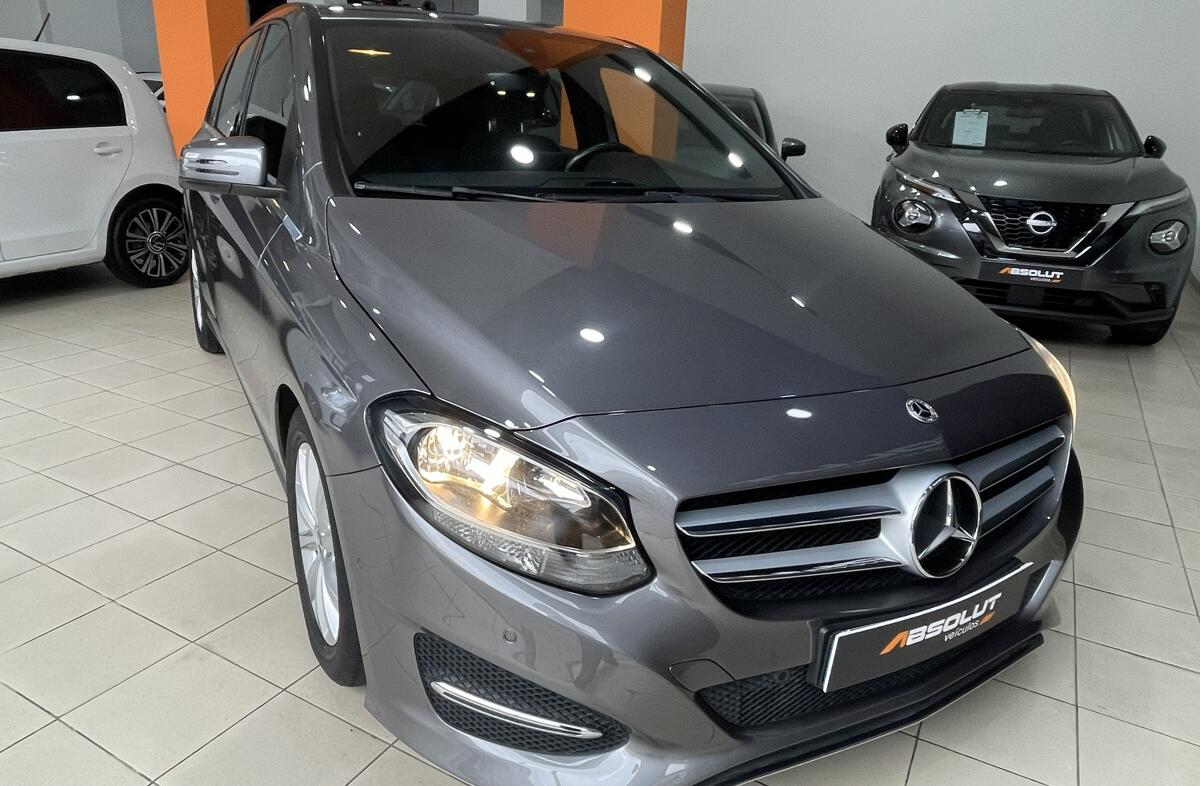 MERCEDES Classe B B 180 d Style