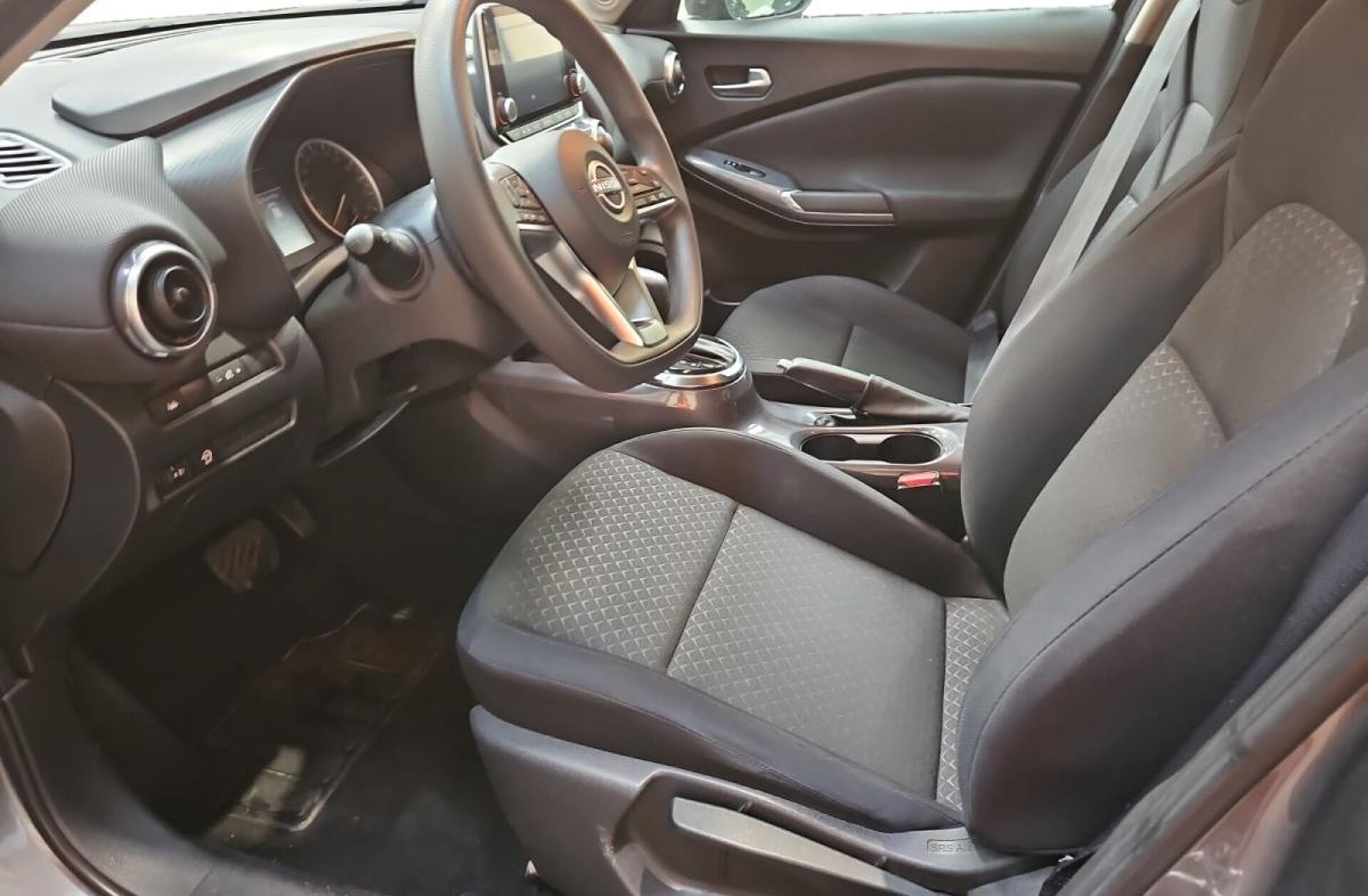 NISSAN Juke 1.0 DIG-T Acenta DCT