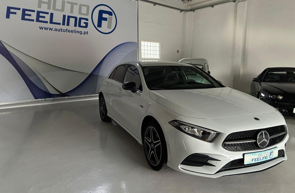 MERCEDES Classe A A 250 e AMG Line