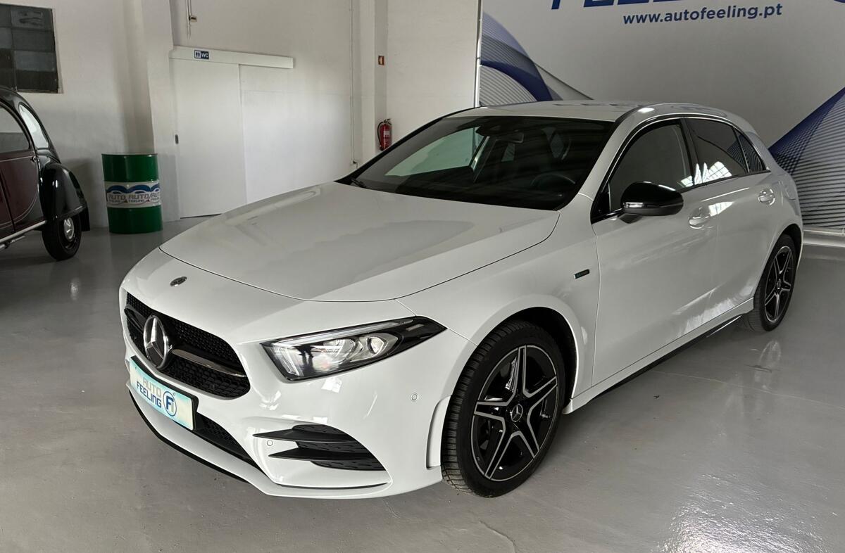 MERCEDES Classe A A 250 e AMG Line