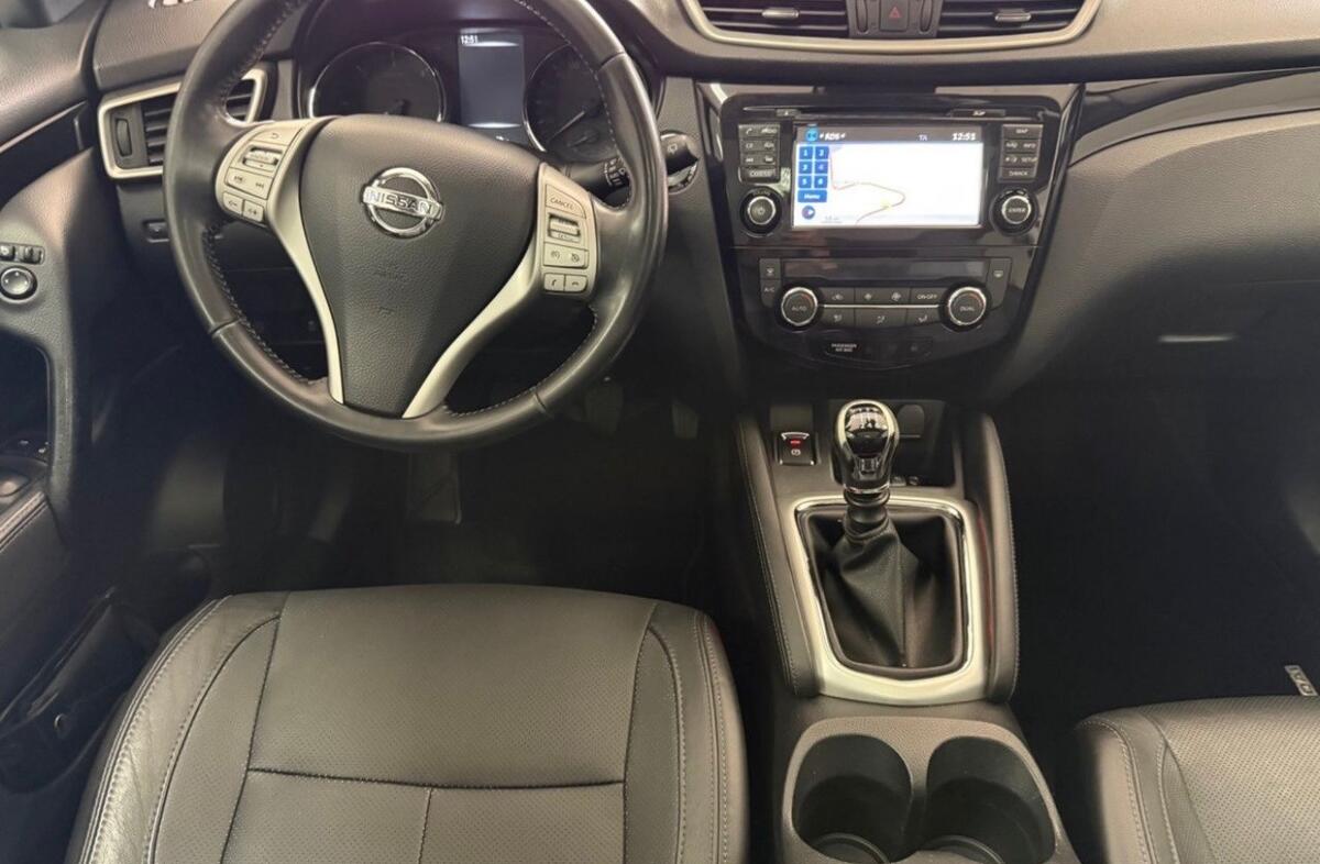 NISSAN Qashqai 1.2 DIG-T Tekna Premium