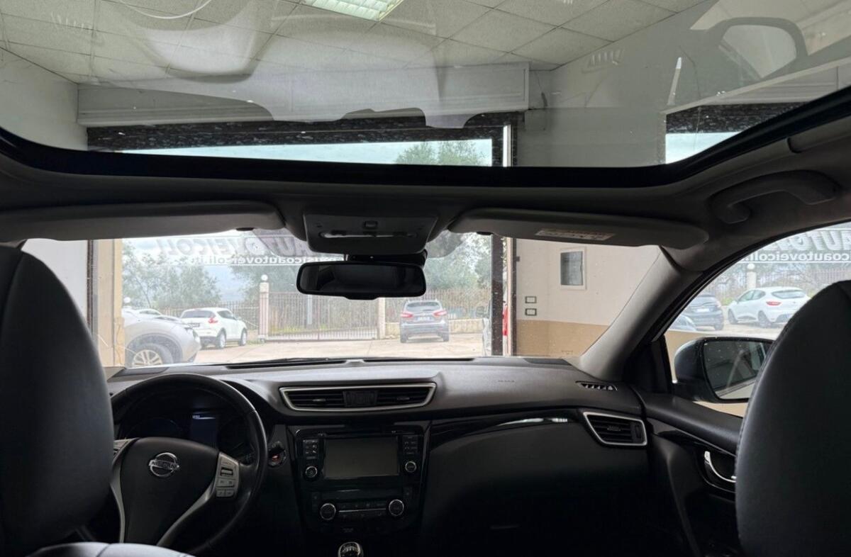 NISSAN Qashqai 1.2 DIG-T Tekna Premium