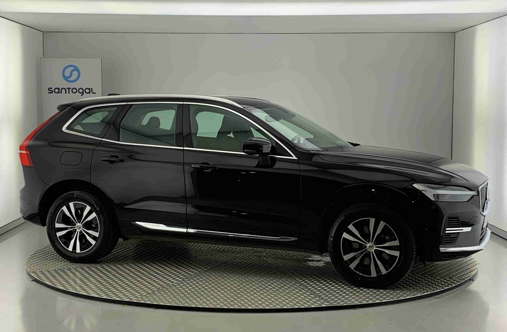 VOLVO XC60 2.0 T6 PHEV Inscription Expression AWD