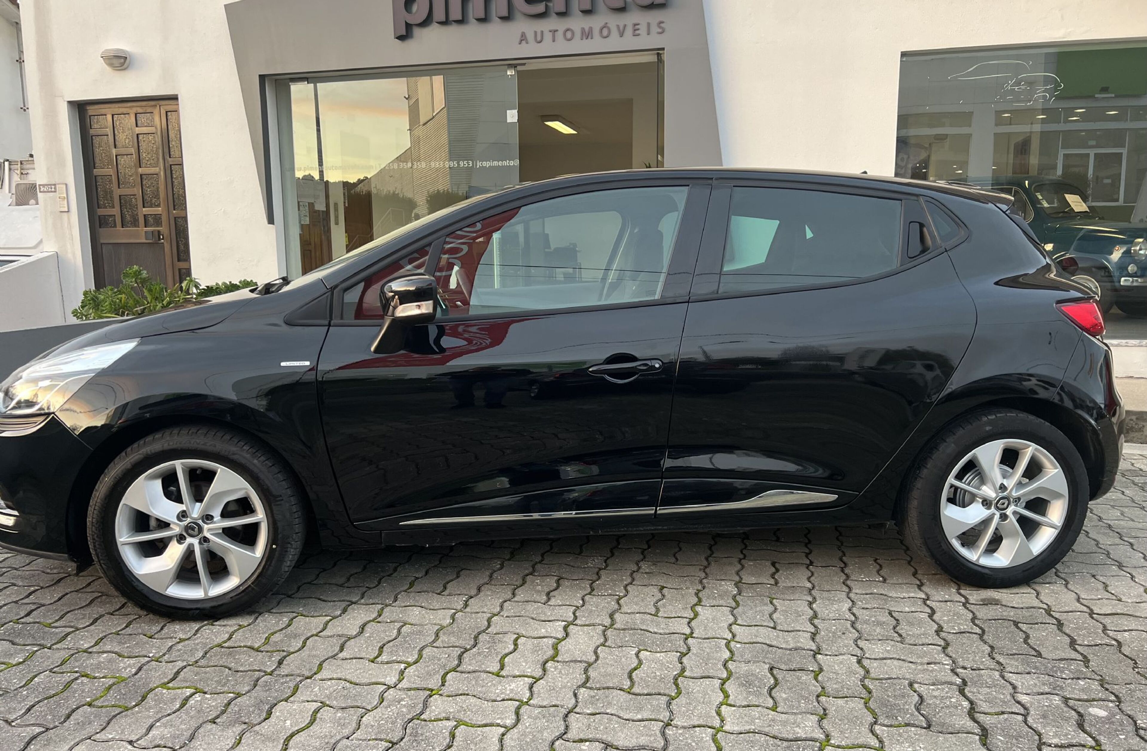 RENAULT Clio 1.5 dCi Limited Edition