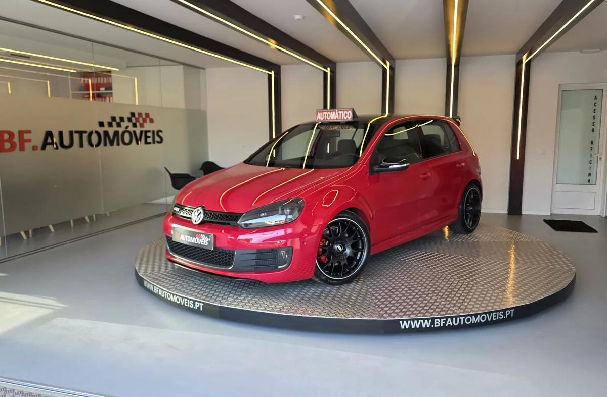 VOLKSWAGEN Golf 2.0 TSi GTi DSG