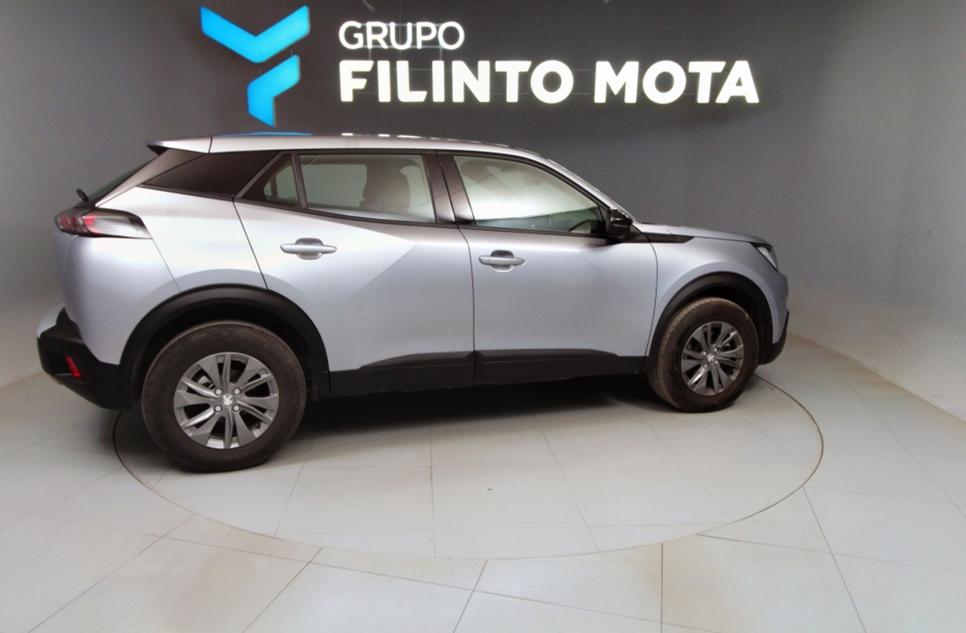 PEUGEOT 2008 1.5 BlueHDi Active Pack EAT8