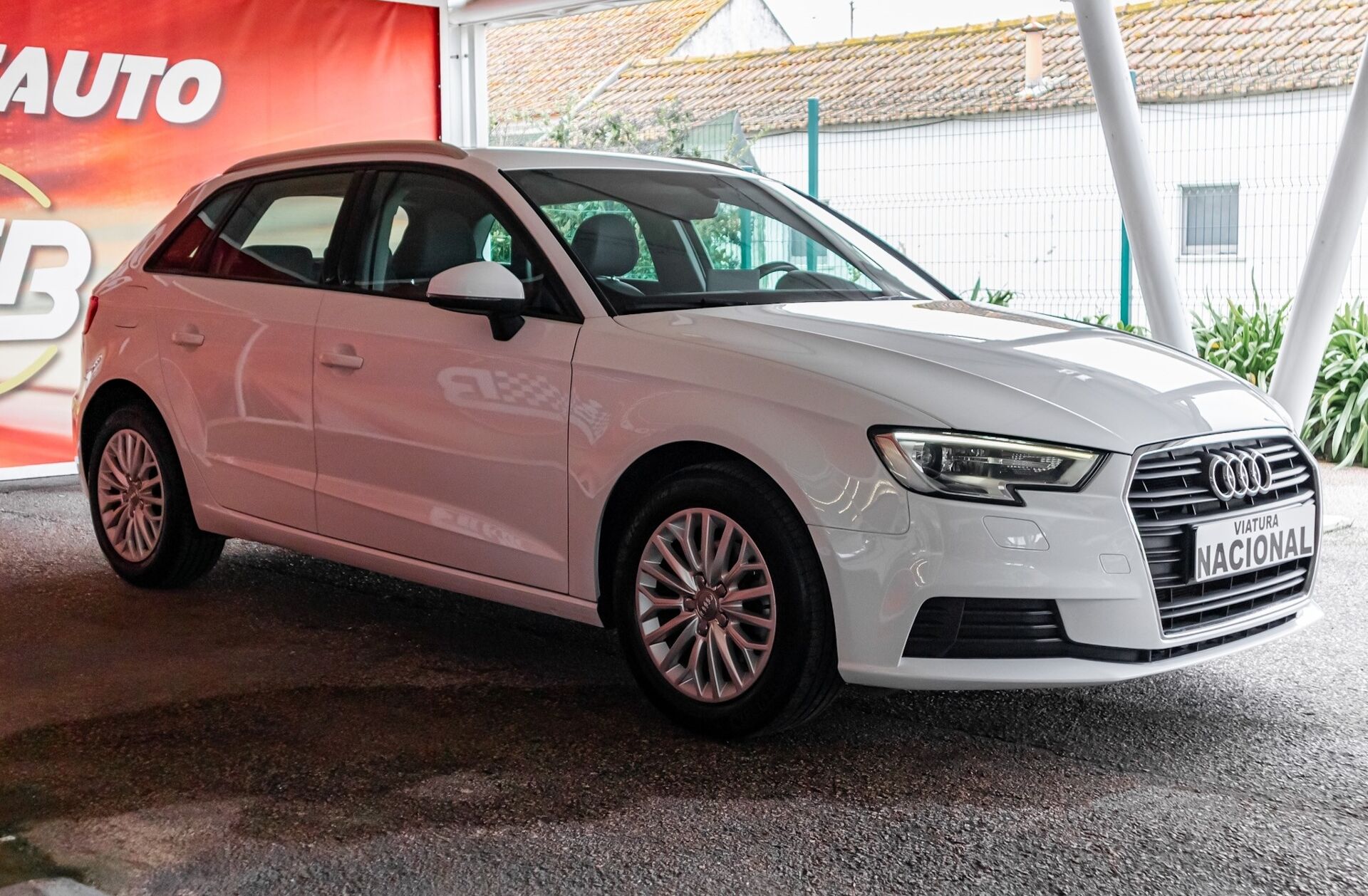 AUDI A3 1.6 TDI S tronic