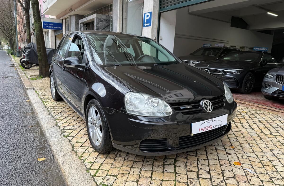 VOLKSWAGEN Golf 2.0 TDi Trendline