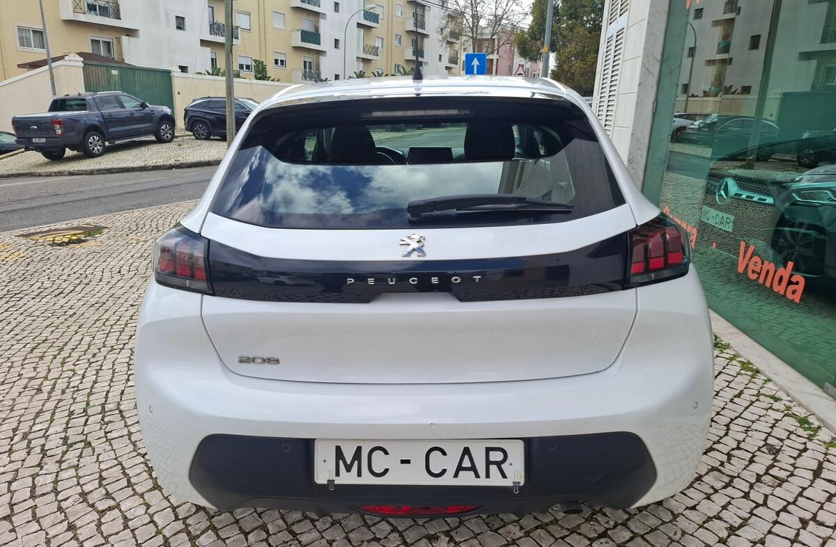 PEUGEOT 208 1.2 PureTech Active