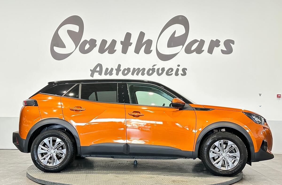 PEUGEOT 2008 e- 50 kWh GT