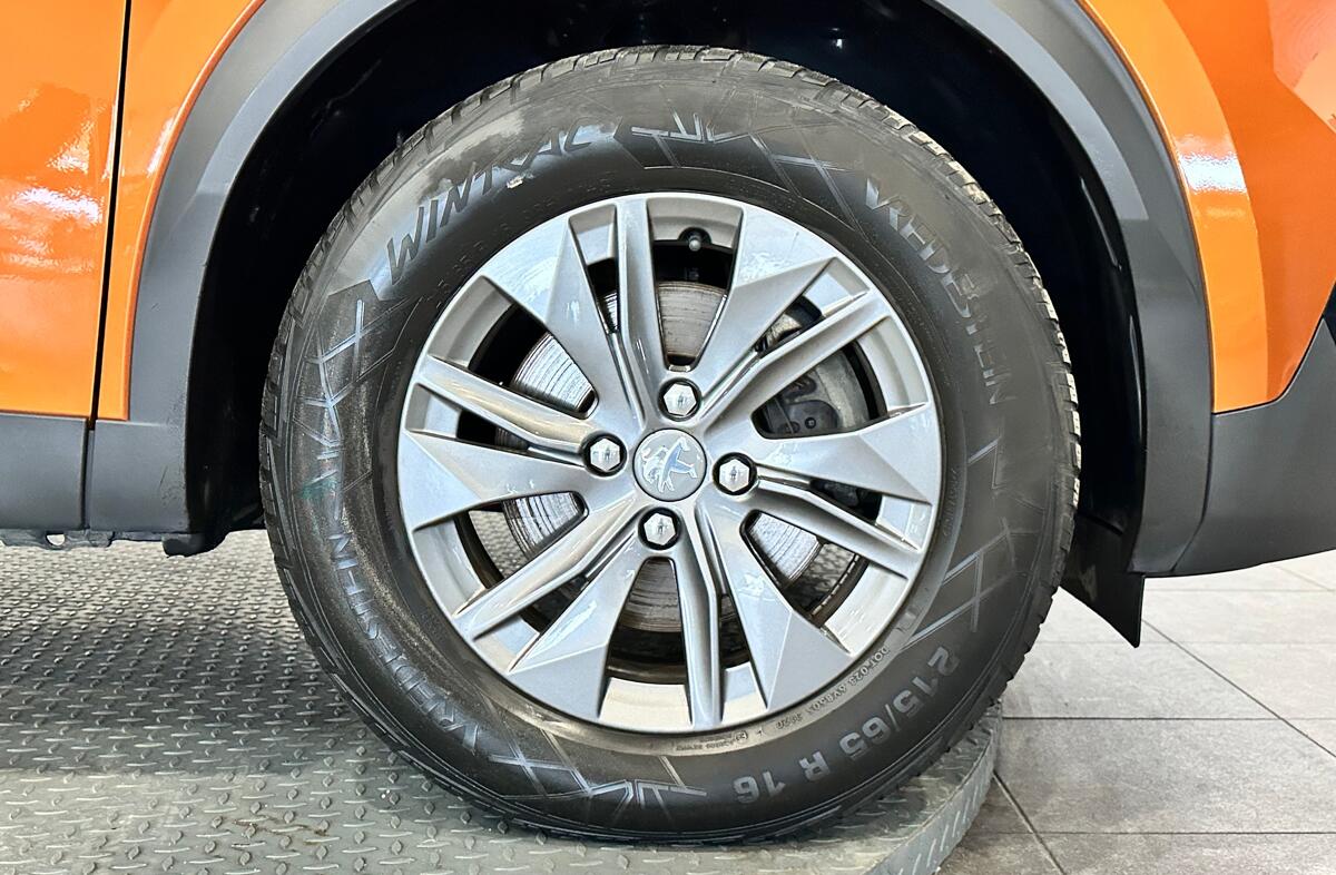 PEUGEOT 2008 e- 50 kWh GT